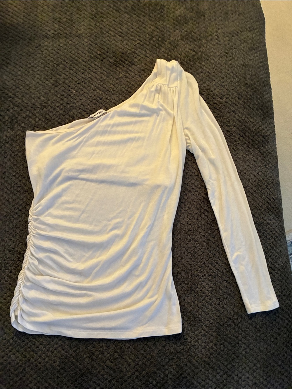bebe White One-Shoulder Long Sleeve Top with Side Ruching